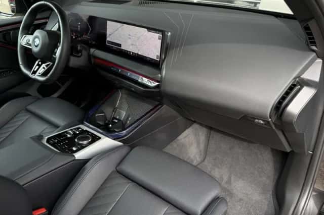 BMW X3 (2025) thumbnail 5