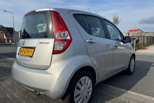 Suzuki Splash (2012) thumbnail 6