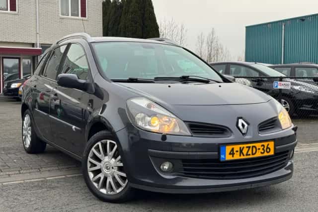 Renault Clio (2009) thumbnail 1