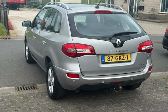 Renault Koleos (2008) thumbnail 5