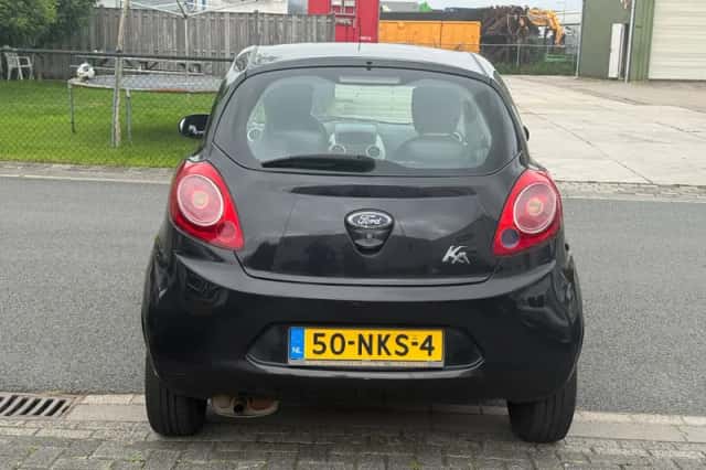 Ford Ka (2010) thumbnail 5