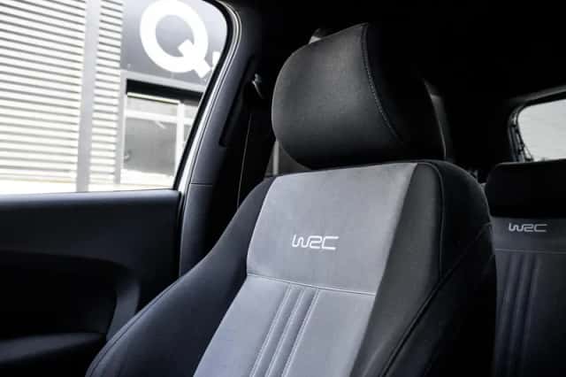 Volkswagen Polo (2014) thumbnail 3