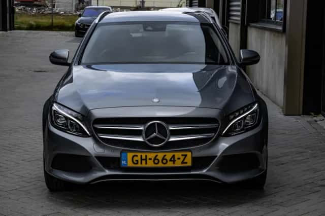 Mercedes-Benz C-Klasse (2015) thumbnail 6