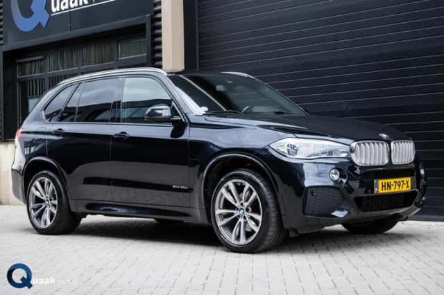BMW X5 (2015) thumbnail 1