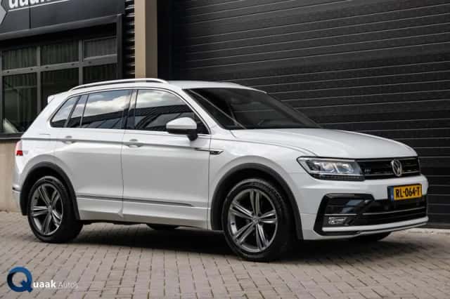 Volkswagen Tiguan (2018) thumbnail 1