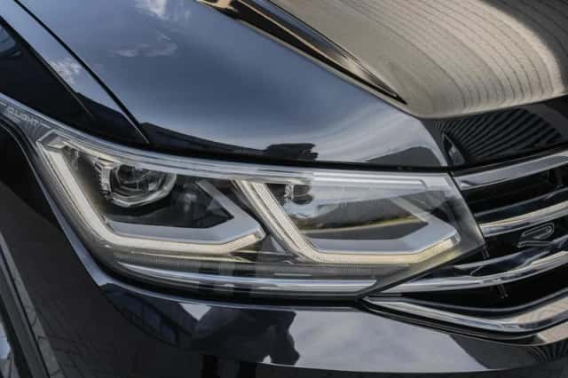 Volkswagen Tiguan (2023) thumbnail 4