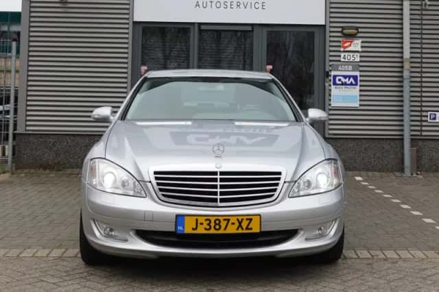 Mercedes-Benz S-Klasse (2005) thumbnail 4