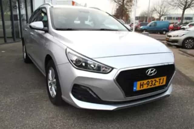 Hyundai i30 (2020) thumbnail 1