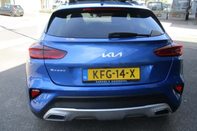 Kia XCeed (2022) thumbnail 6