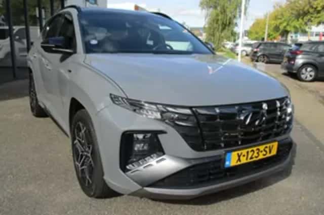 Hyundai Tucson (2022) thumbnail 1