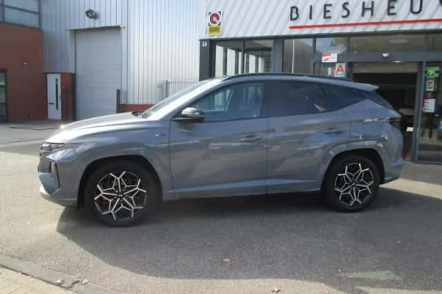 Hyundai Tucson (2022) thumbnail 4