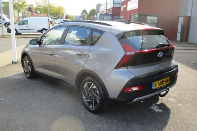 Hyundai Bayon (2022) thumbnail 5
