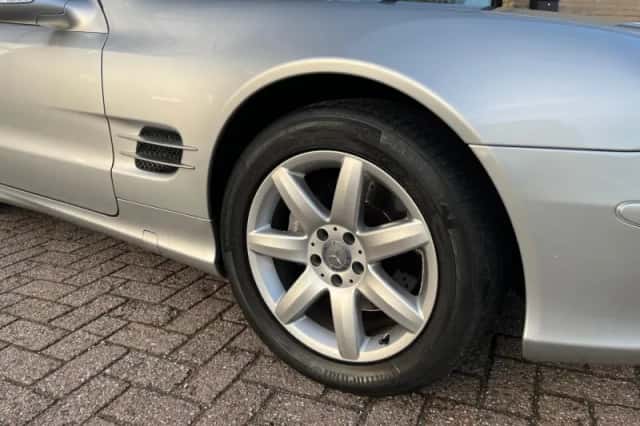 Mercedes-Benz SL-Klasse (2002) thumbnail 4