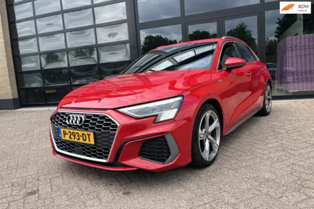 Audi A3 (2022) thumbnail 1