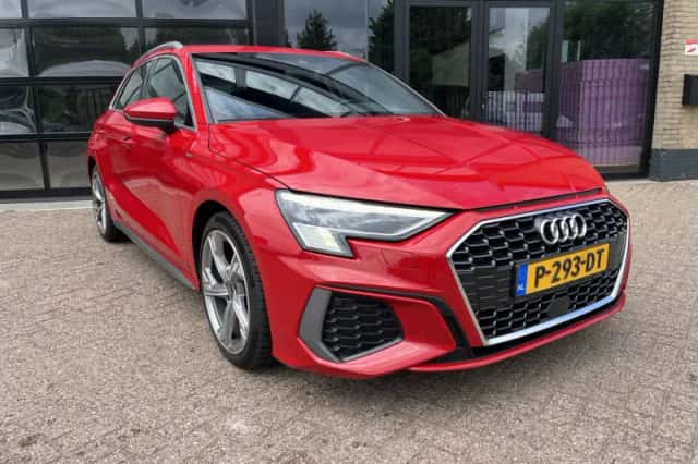 Audi A3 (2022) thumbnail 4