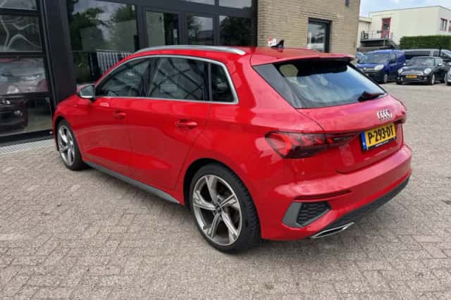 Audi A3 (2022) thumbnail 5