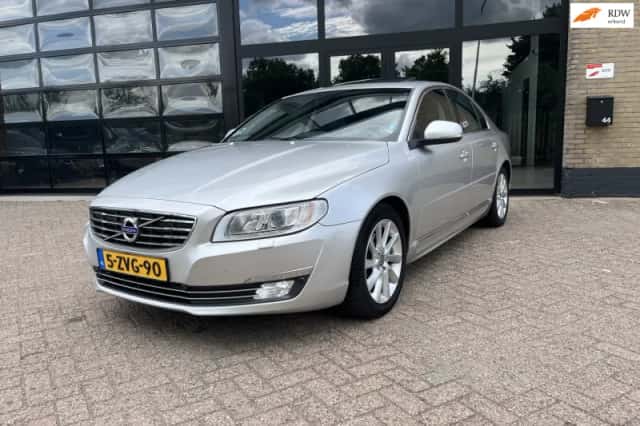 Volvo S80 (2015) thumbnail 1