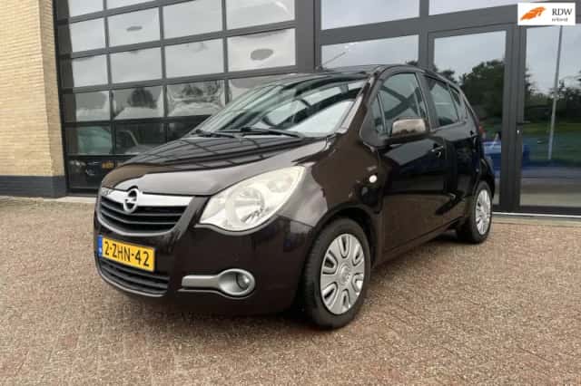 Opel Agila (2014) thumbnail 1