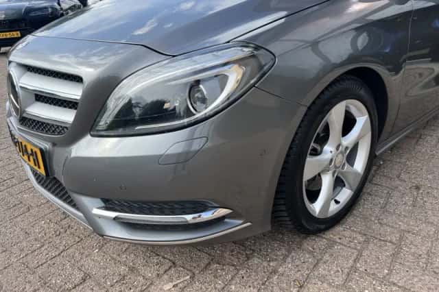 Mercedes-Benz B-Klasse (2013) thumbnail 5