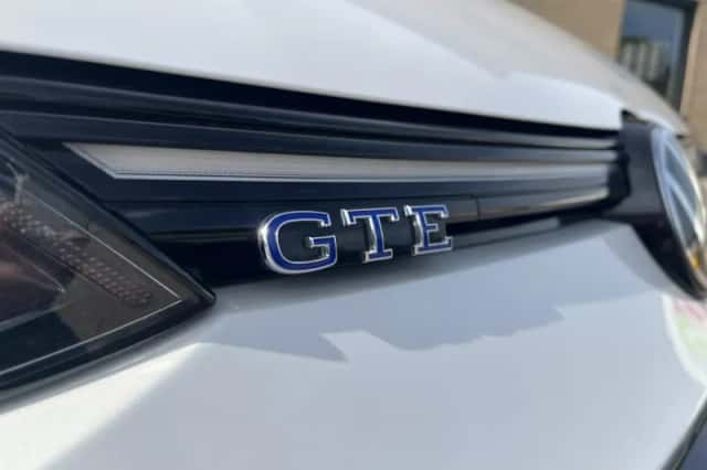 Volkswagen Golf (2023) thumbnail 5