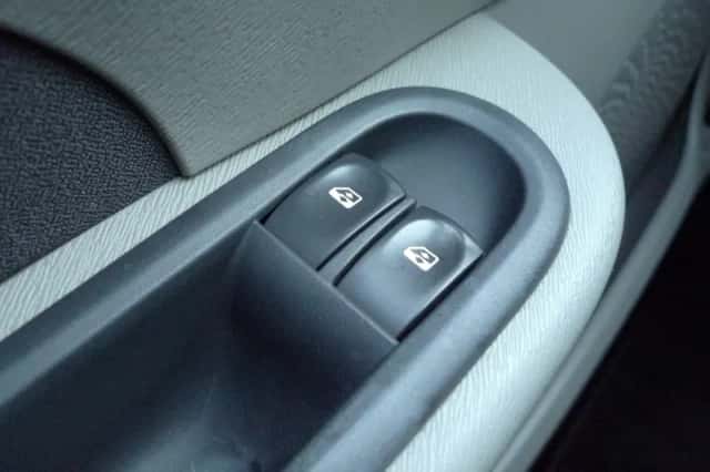 Renault Twingo (2008) thumbnail 2
