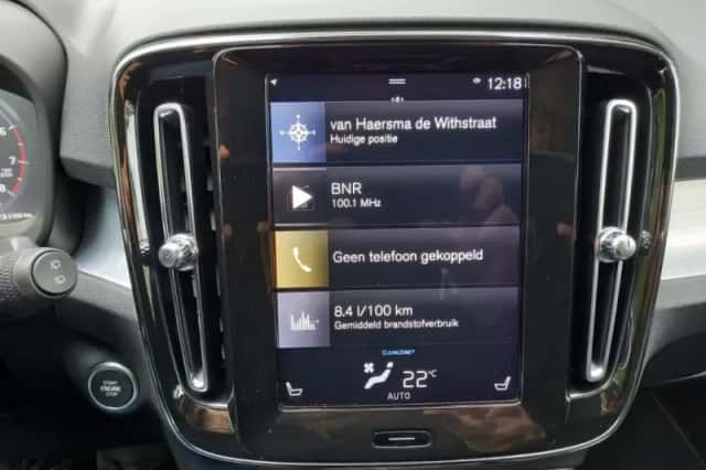 Volvo XC40 (2019) thumbnail 6