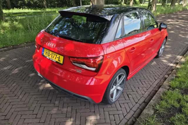 Audi A1 (2016) thumbnail 4