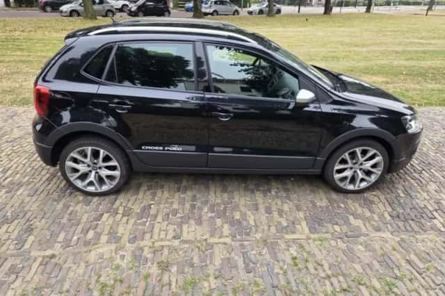 Volkswagen Polo (2014) thumbnail 2
