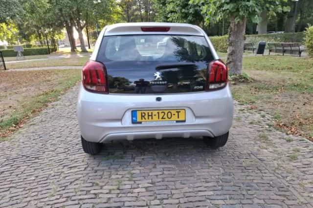 Peugeot 108 (2017) thumbnail 5