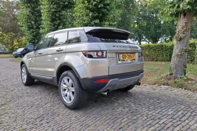 Land Rover Range Rover Evoque (2011) thumbnail 3