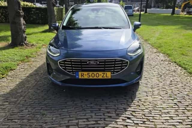 Ford Fiesta (2023) thumbnail 3