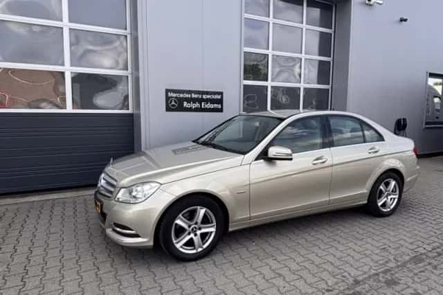 Mercedes-Benz C-Klasse (2012) thumbnail 1