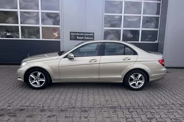 Mercedes-Benz C-Klasse (2012) thumbnail 5
