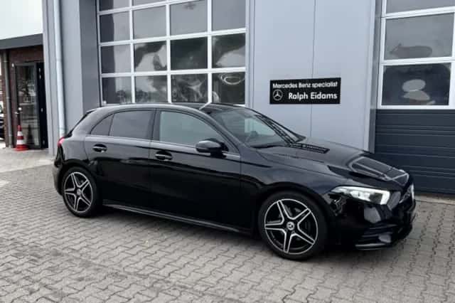 Mercedes-Benz A-Klasse (2019) thumbnail 2