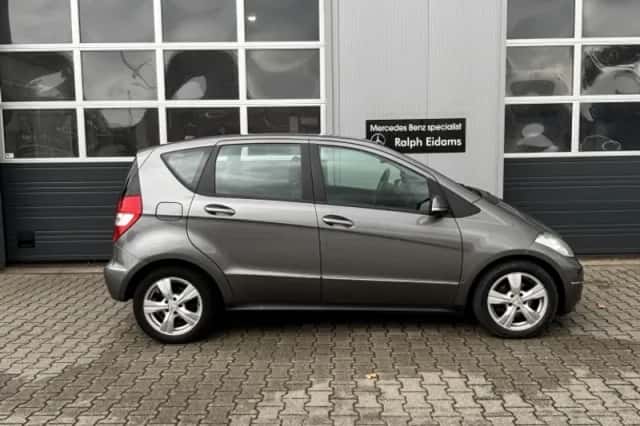Mercedes-Benz A-Klasse (2009) thumbnail 3