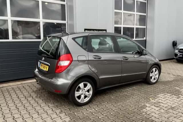 Mercedes-Benz A-Klasse (2009) thumbnail 4