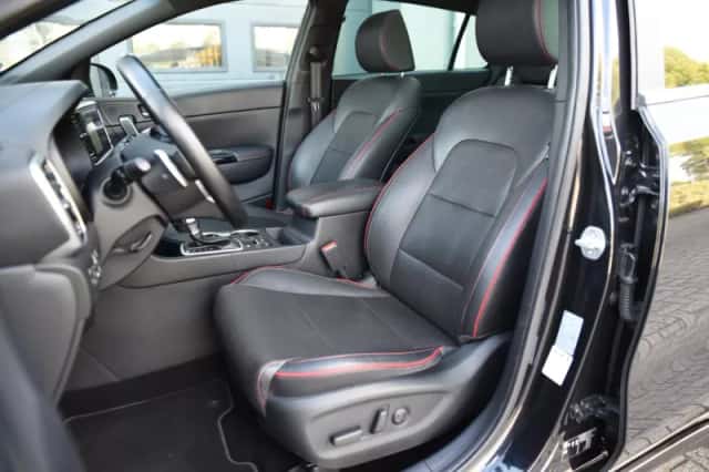 Kia Sportage (2019) thumbnail 5