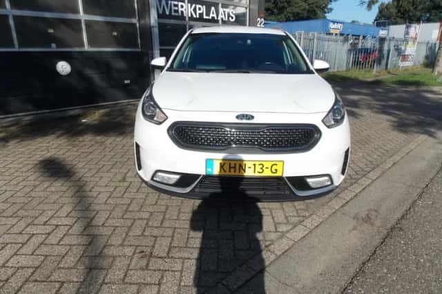 Kia Niro (2019) thumbnail 6