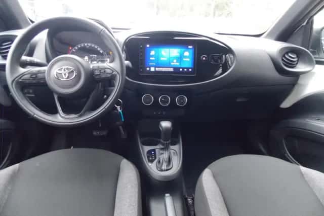 Toyota Aygo X (2025) thumbnail 3