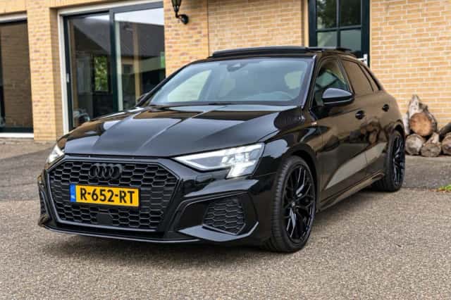 Audi A3 (2021) thumbnail 6