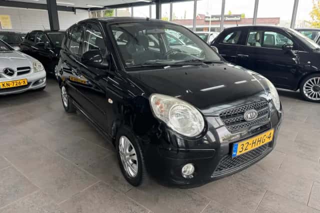 Kia Picanto (2008) thumbnail 3