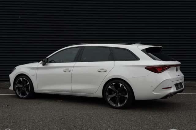 CUPRA Leon Sportstourer (2023) thumbnail 6