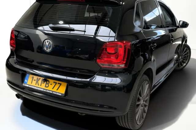 Volkswagen Polo (2013) thumbnail 6