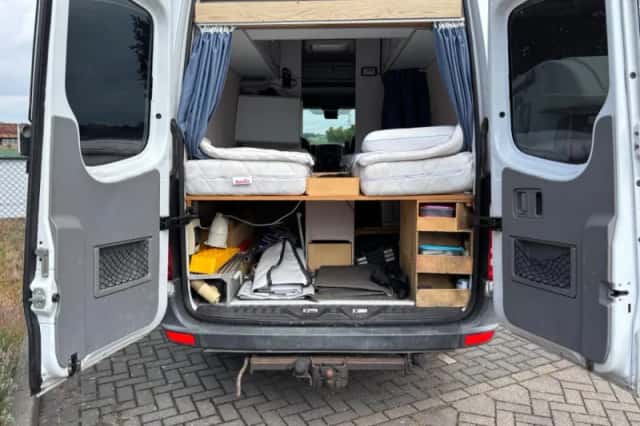 Mercedes-Benz Sprinter (2009) thumbnail 6