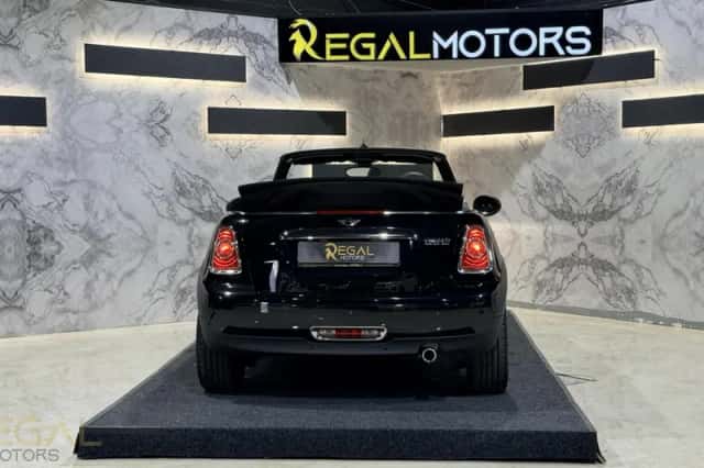 MINI Cabrio (2012) thumbnail 6