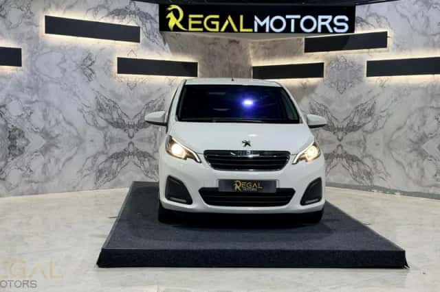 Peugeot 108 (2014) thumbnail 2