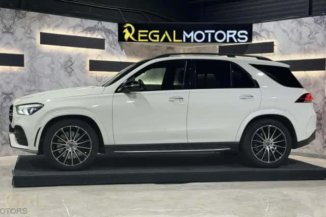 Mercedes-Benz GLE (2020) thumbnail 2
