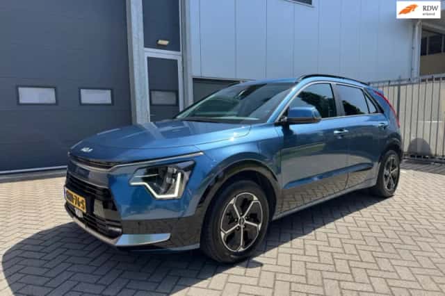 Kia Niro (2024) thumbnail 1