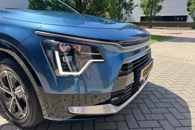 Kia Niro (2024) thumbnail 3