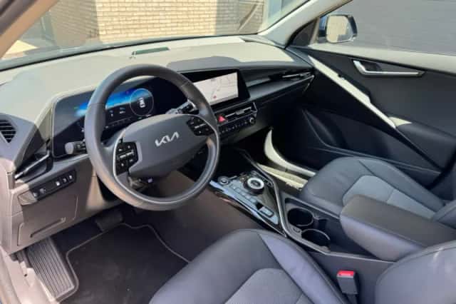 Kia Niro (2024) thumbnail 5